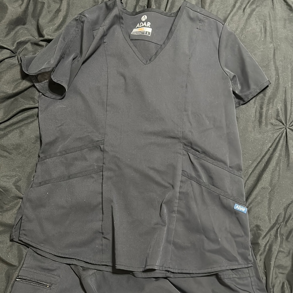 Adar black scrub set. Size large